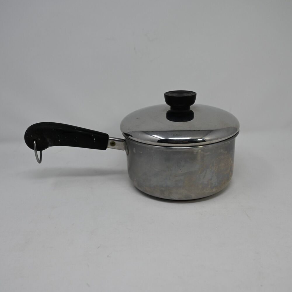 Vintage Revere Ware 1.5 Qt Saucepan Pot With Lid 86-D Used